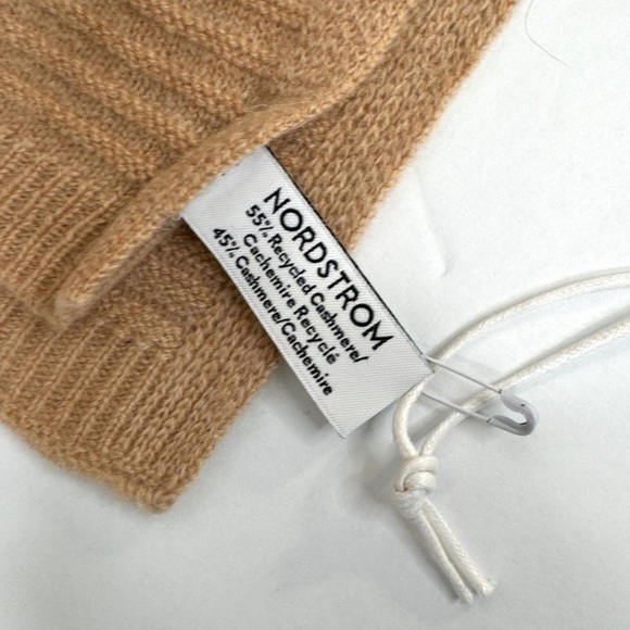 NORDSTROM 100% Cashmere NEW Rib Knit Plush Scarf Beige NEW With Tag - Picture 11 of 14